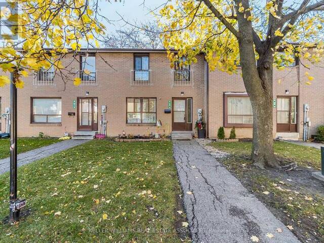 60 FLEETWOOD CRESCENT Brampton Ontario, L6T 2E5