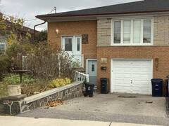 70 WATNEY CRESCENT Toronto Ontario, M3L 2C9