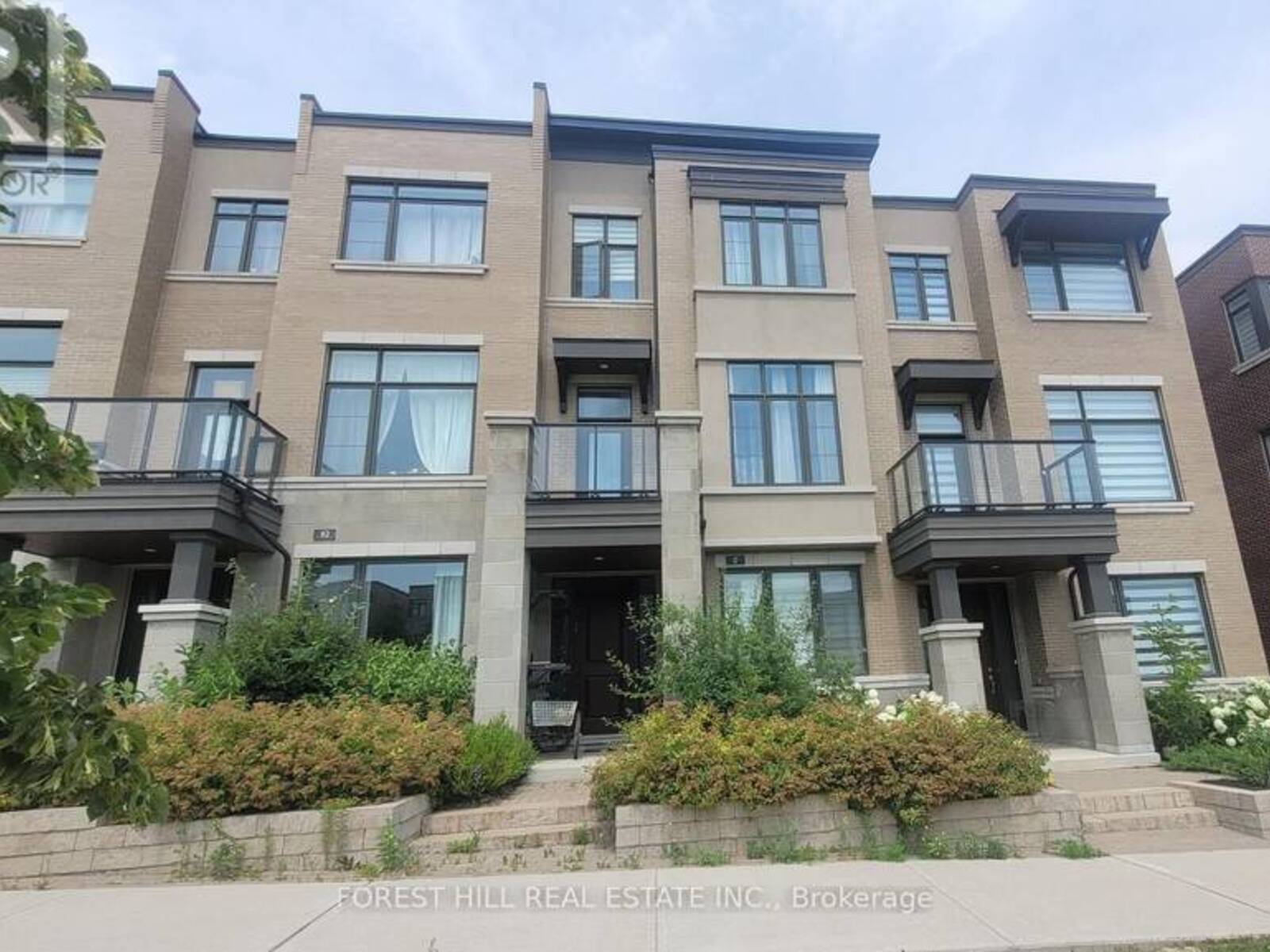 17 ADASKIN AVENUE, Vaughan, Ontario L6A 4Z8