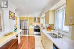 78 ASHRIDGE DRIVE | Toronto Ontario | Slide Image Nine