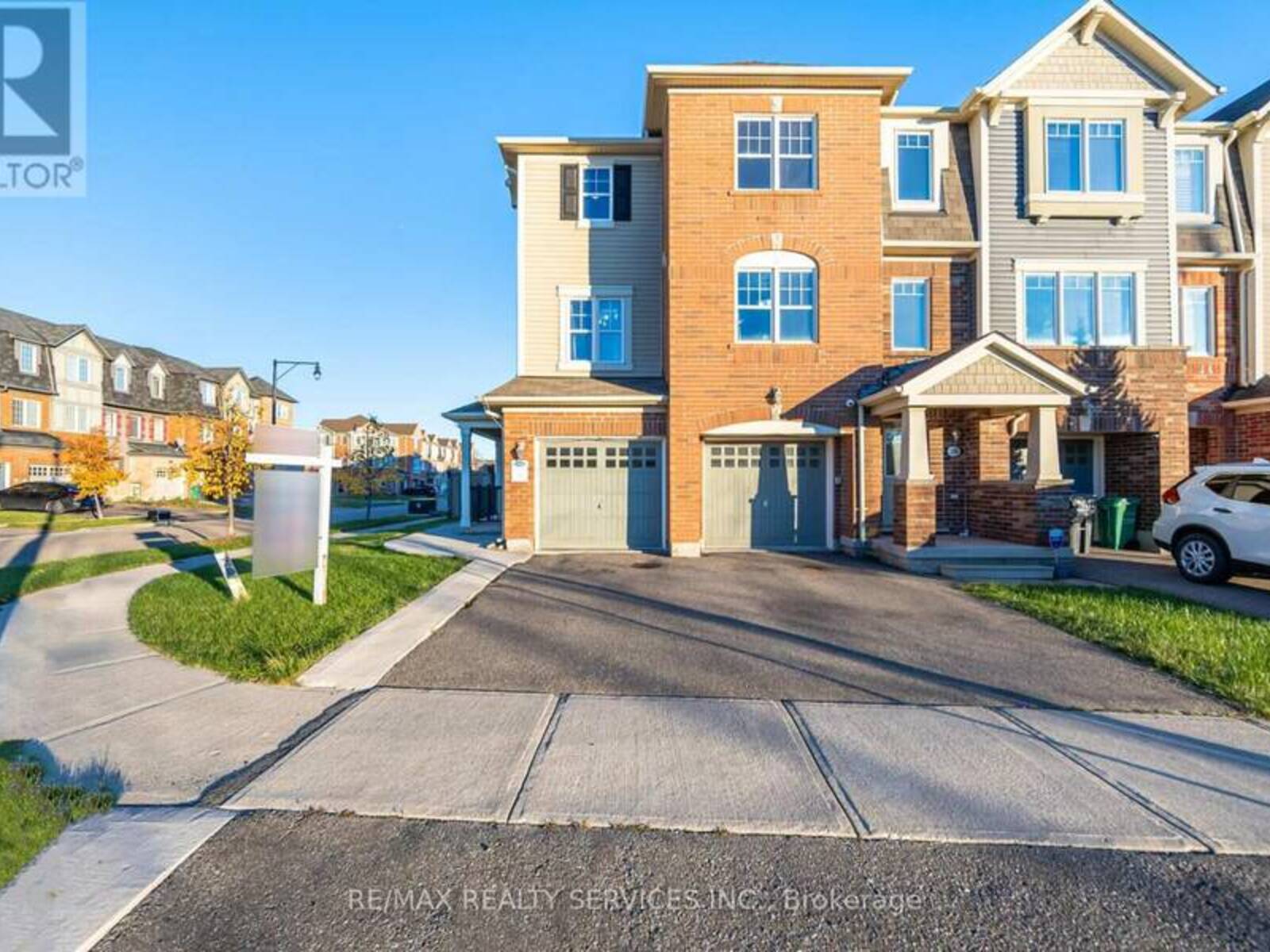 41 BETTERTON CRESCENT, Brampton, Ontario L7A 0S4