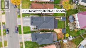 3070 MEADOWGATE BOULEVARD | London Ontario | Slide Image Four