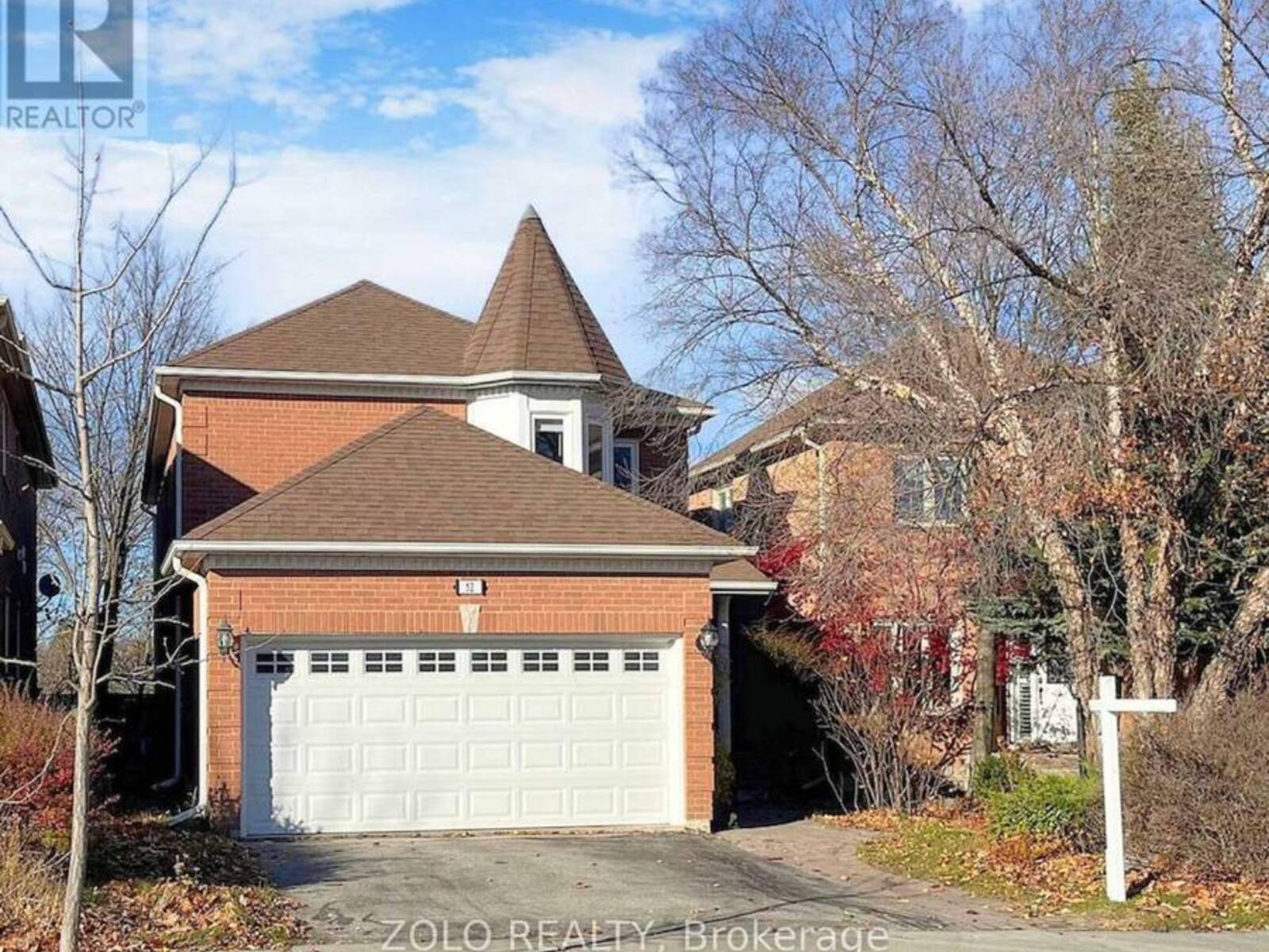 52 BUCKHORN AVENUE, Richmond Hill, Ontario L4C 0E5