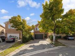 38 SALEM COURT Brampton Ontario, L6V 4J8