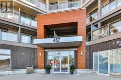 418 - 457 PLAINS ROAD E | Burlington Ontario | Slide Image One