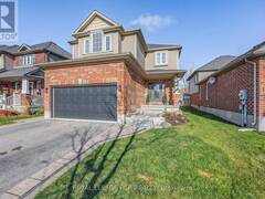 10 IRWIN CRESCENT New Tecumseth Ontario, L9R 0G7