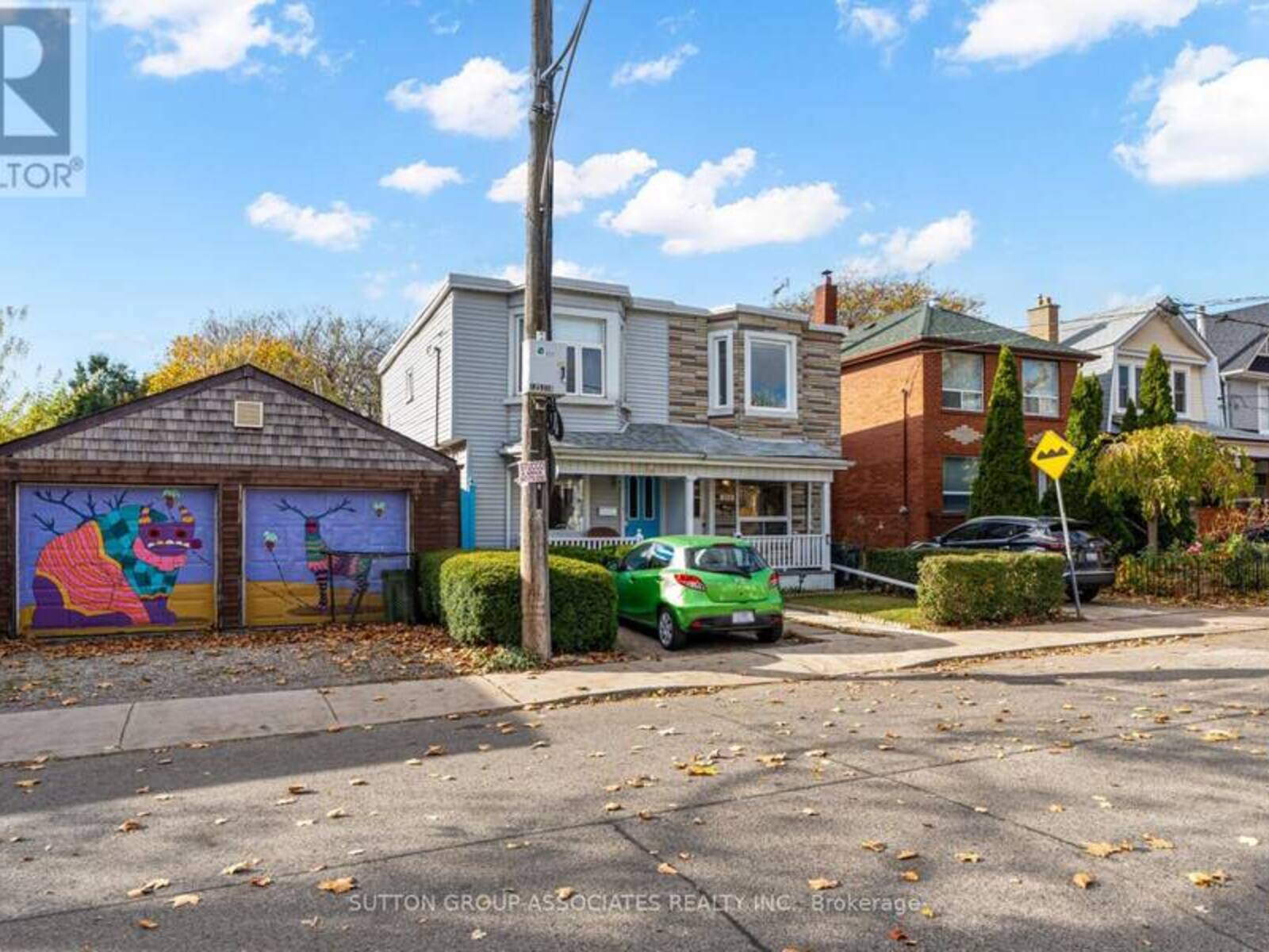 254 SALEM AVENUE, Toronto, Ontario M6H 3C7