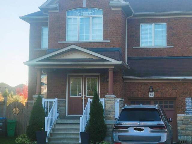 68 DELPORT CLOSE Brampton Ontario, L6P 1V2