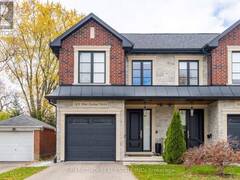 34A PINE AVENUE N Mississauga Ontario, L5H 2P8