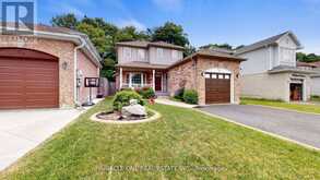 96 COPEMAN CRESCENT | Barrie Ontario | Slide Image Four