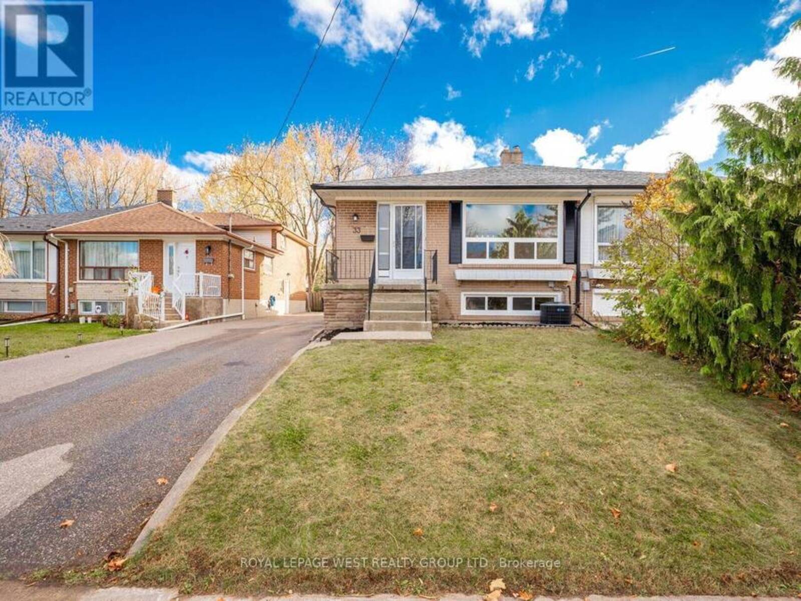 33 SYRACUSE CRESCENT, Toronto, Ontario M1E 2G7