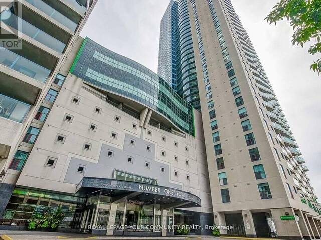 809 - 77 HARBOUR SQUARE W Toronto Ontario, M5J 2S2