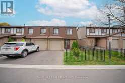 45 GREENWICH CIRCLE | Brampton Ontario | Slide Image One