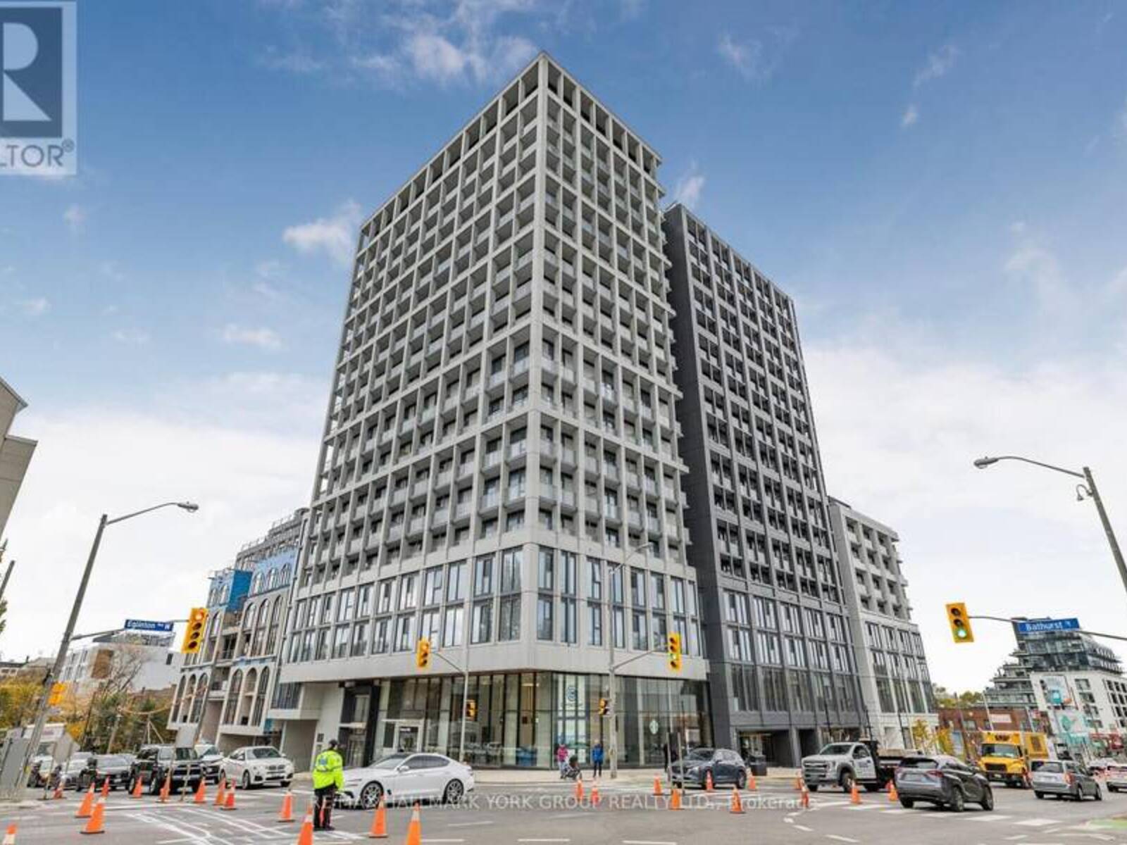 PH 16 - 2020 BATHURST STREET, Toronto, Ontario M5P 0A6