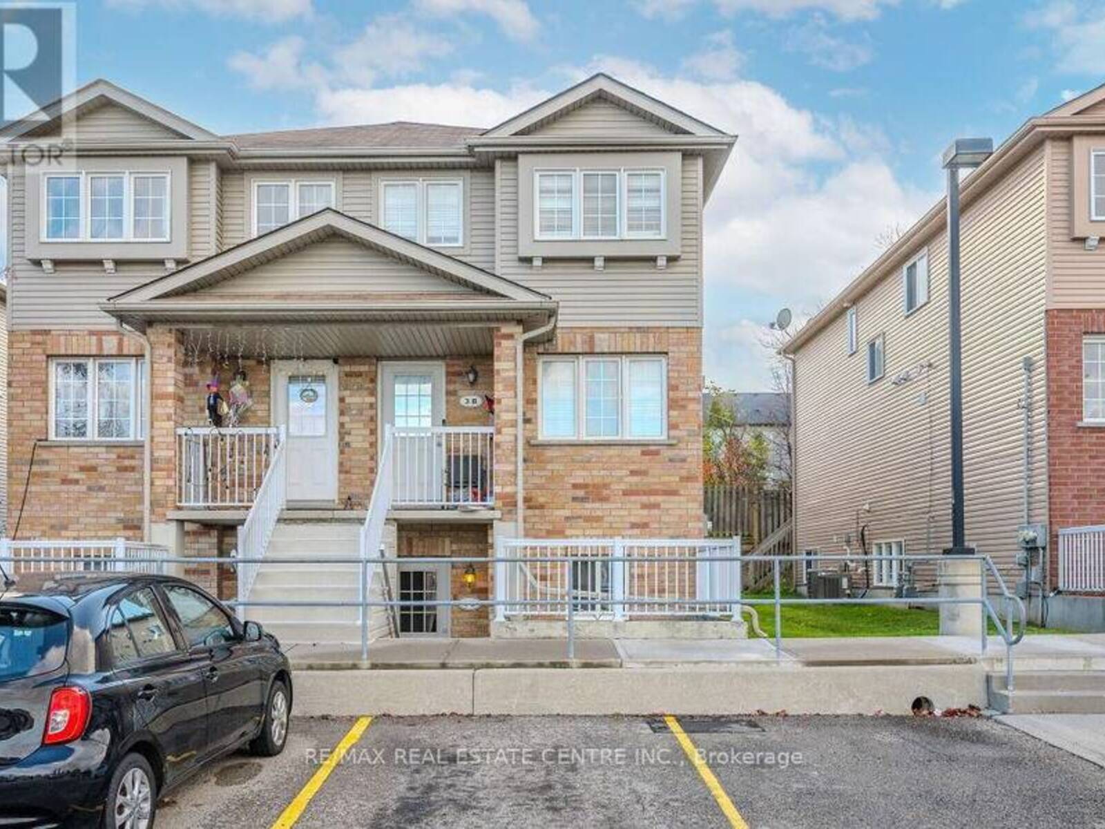 3D - 50 HOWE DRIVE, Kitchener, Ontario N2E 0A3