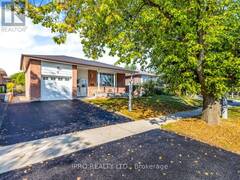 8 CHIPPER CRESCENT Toronto Ontario, M1K 4R3