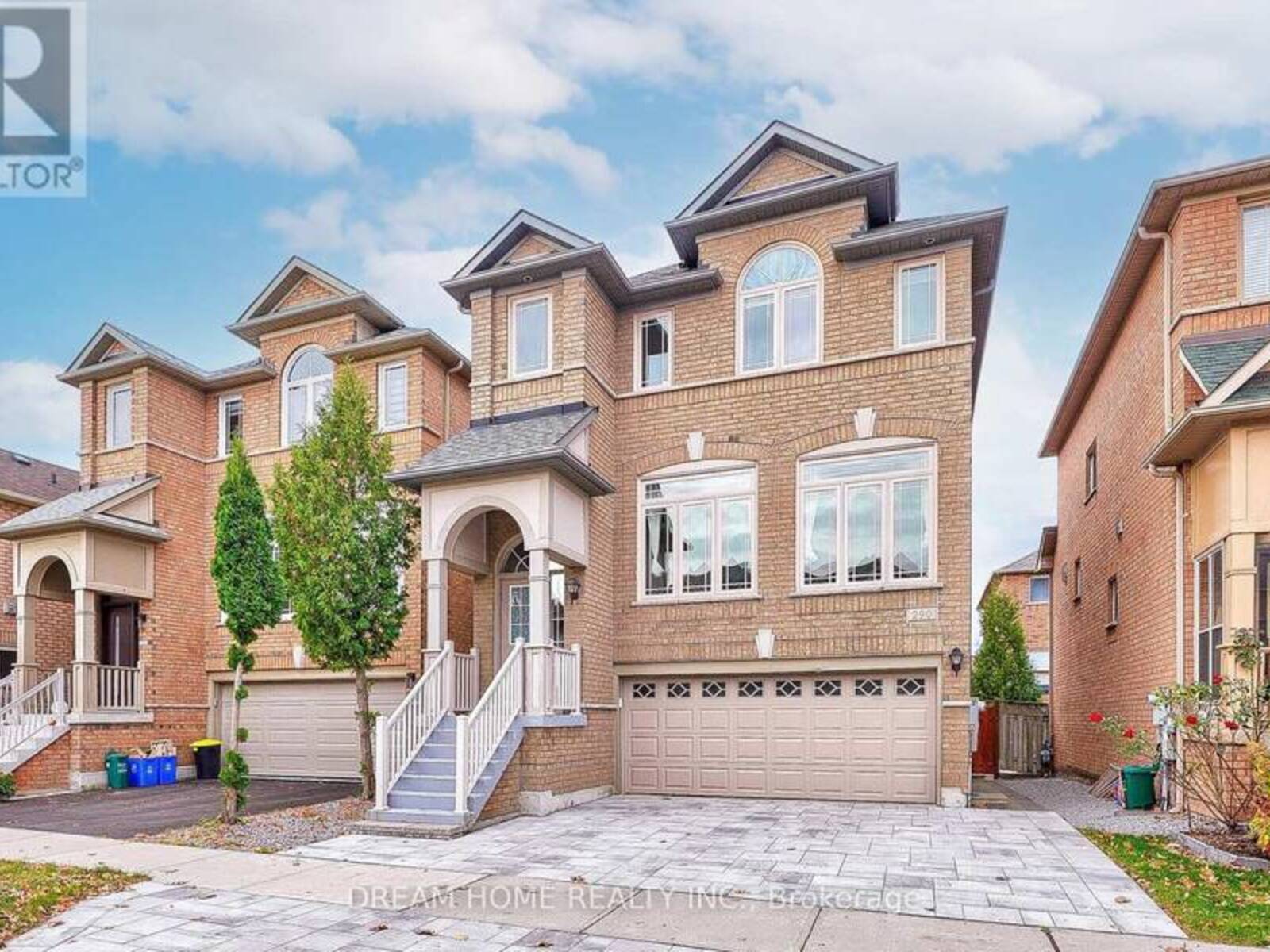 290 HARBORD STREET, Markham, Ontario L6C 2E4