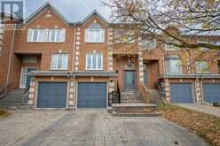 7 ROYAL MANOR CRESCENT | Richmond Hill Ontario | Slide Image One