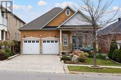 212 IVY GLEN DRIVE | Vaughan Ontario | Slide Image One