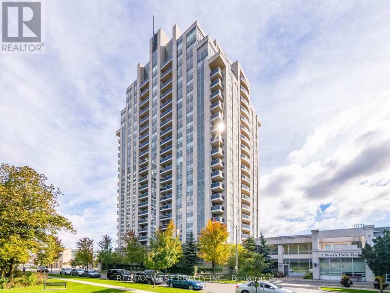 309 - 7 NORTH PARK ROAD, Vaughan, Ontario L4J 0C9