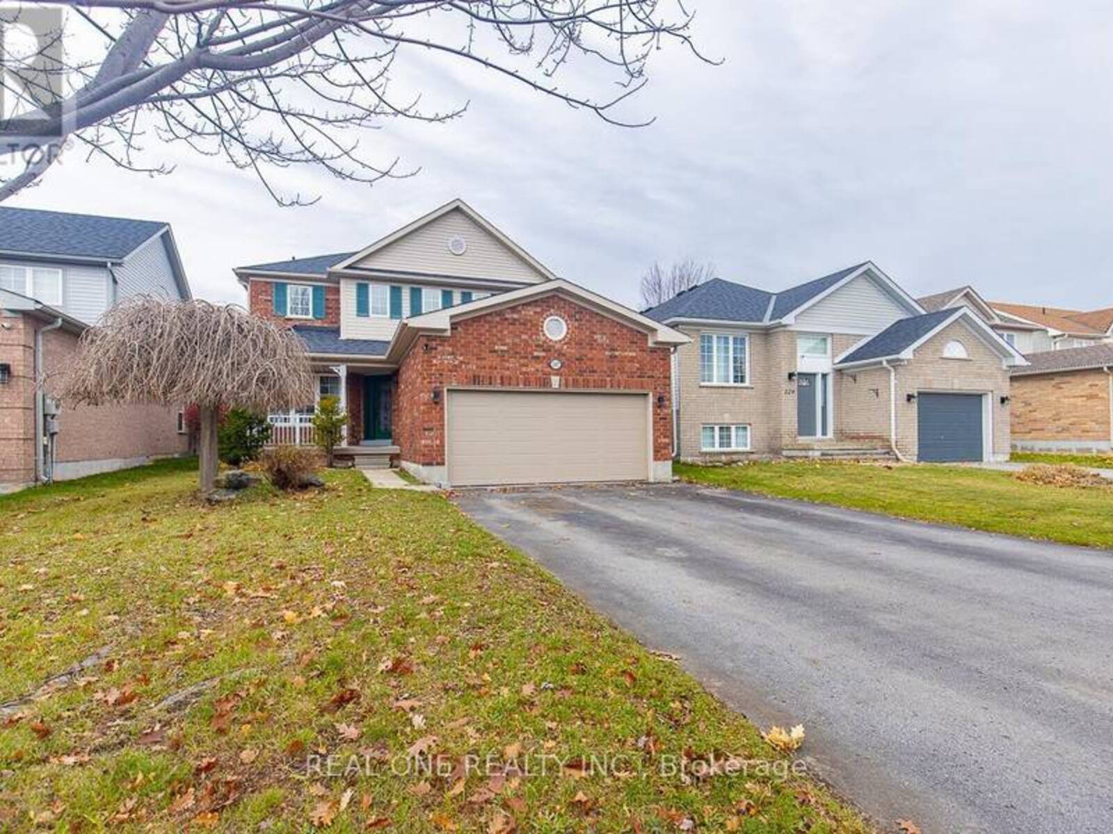 227 ESTHER DRIVE, Barrie, Ontario L4N 0G3