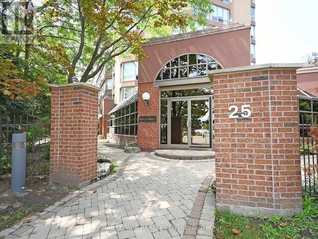 612 - 25 FAIRVIEW ROAD W Mississauga Ontario, L5B 3Y8