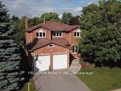 94 LEWIS DRIVE Orillia Ontario, L3V 7R8