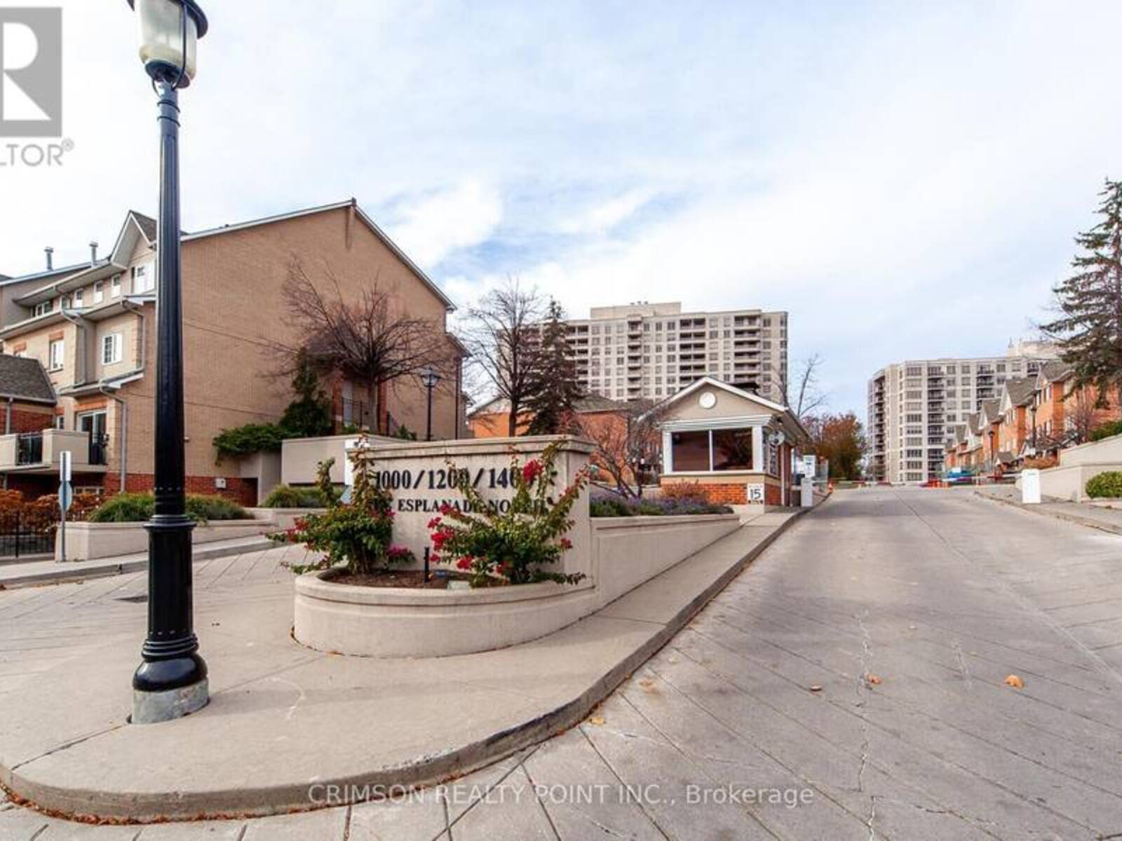 907 - 1200 THE ESPLANADE N, Pickering, Ontario L1V 6V3