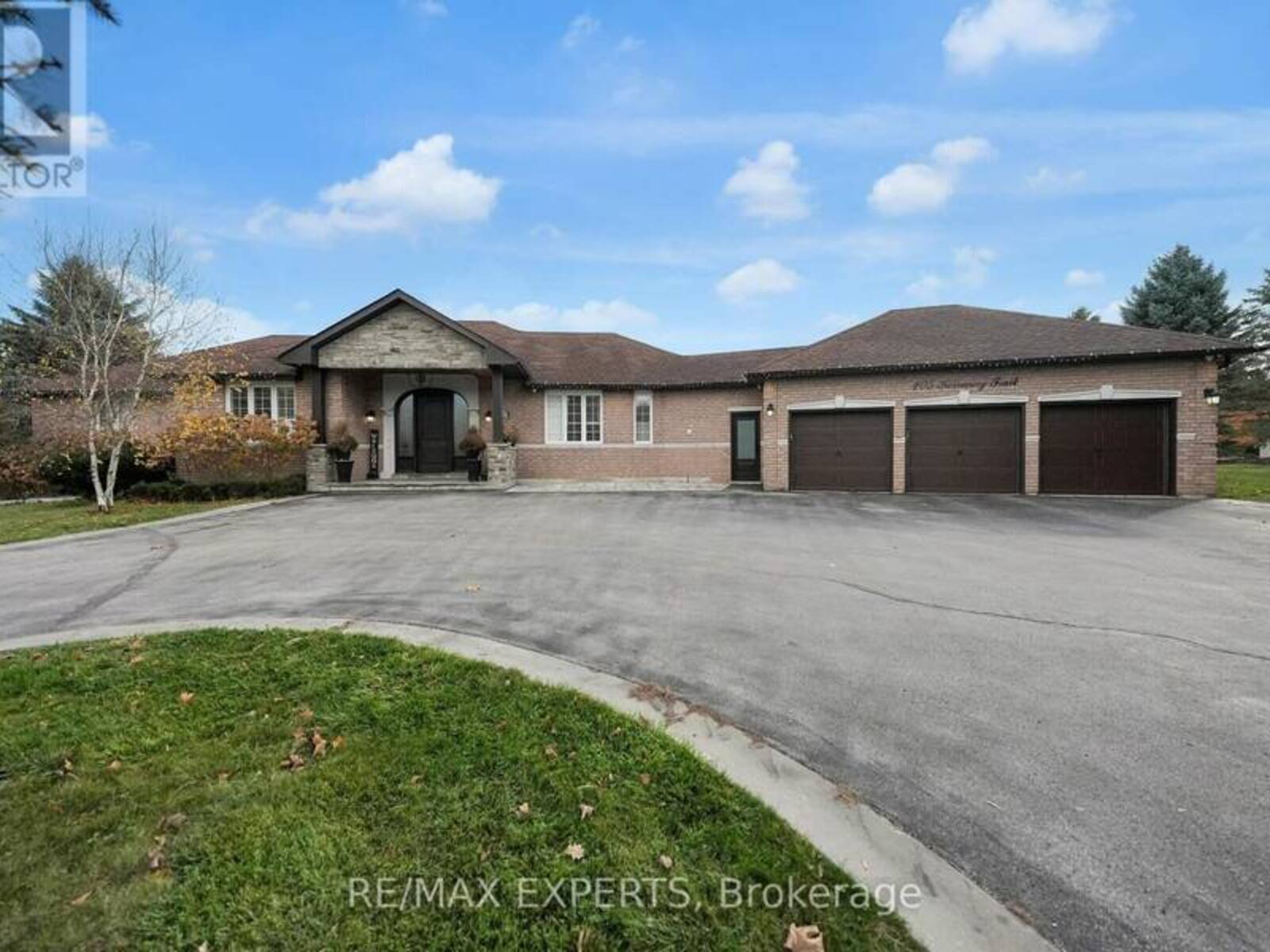 105 KILKENNY TRAIL, Bradford West Gwillimbury, Ontario L3Z 3C5