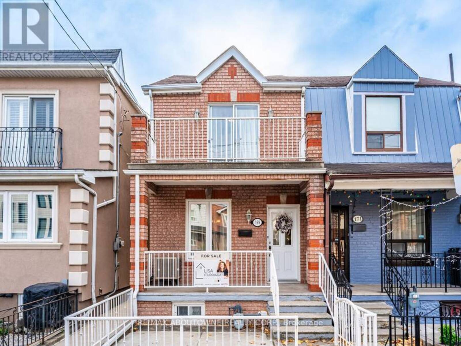 169 LAPPIN AVENUE, Toronto, Ontario M6H 1Y7