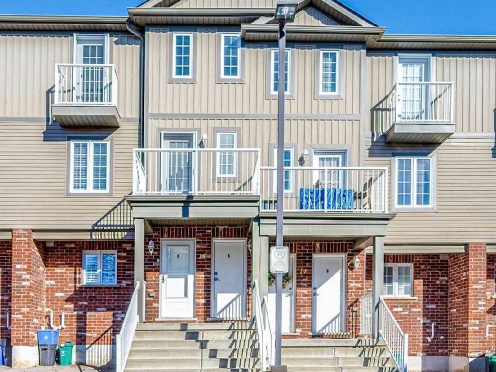 15B - 55 MOOREGATE CRESCENT, Kitchener, Ontario N2M 0A6