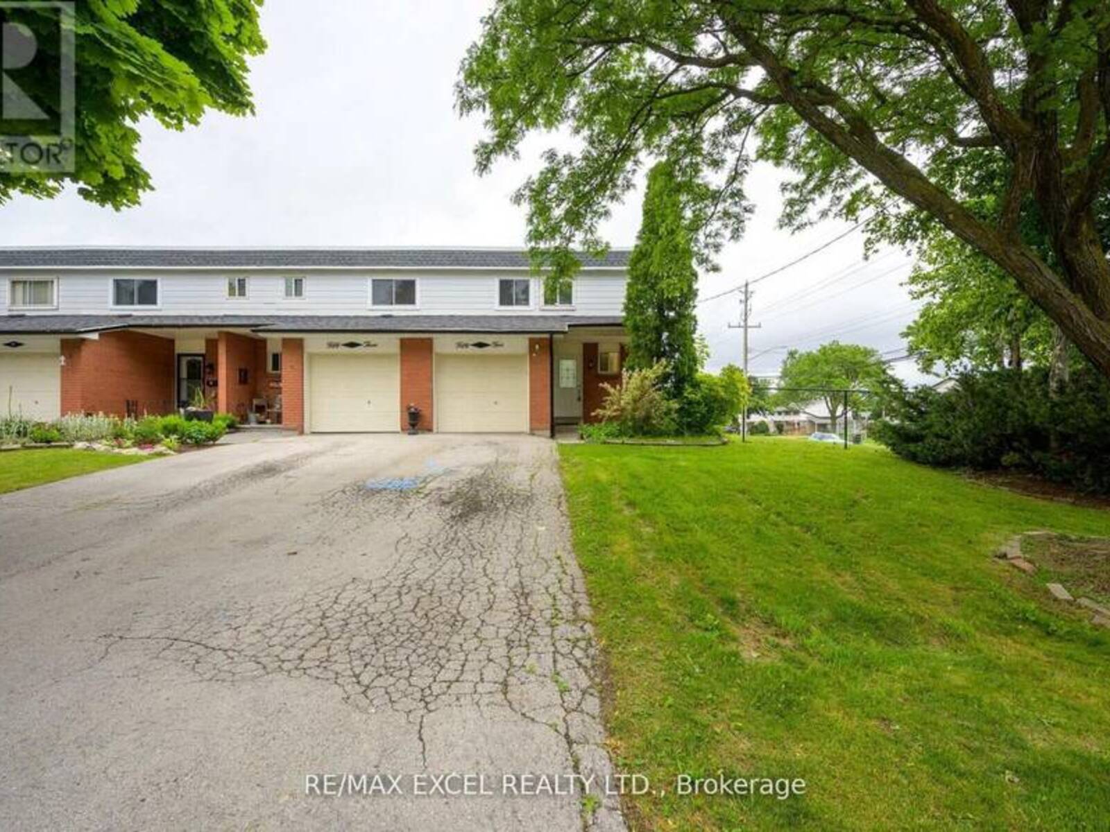 1 - 55 BRYNA AVENUE, Hamilton, Ontario L9A 4W9