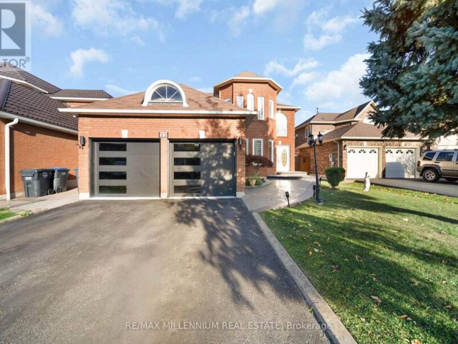 22 BLACKWELL PLACE, Brampton, Ontario L6W 4M2