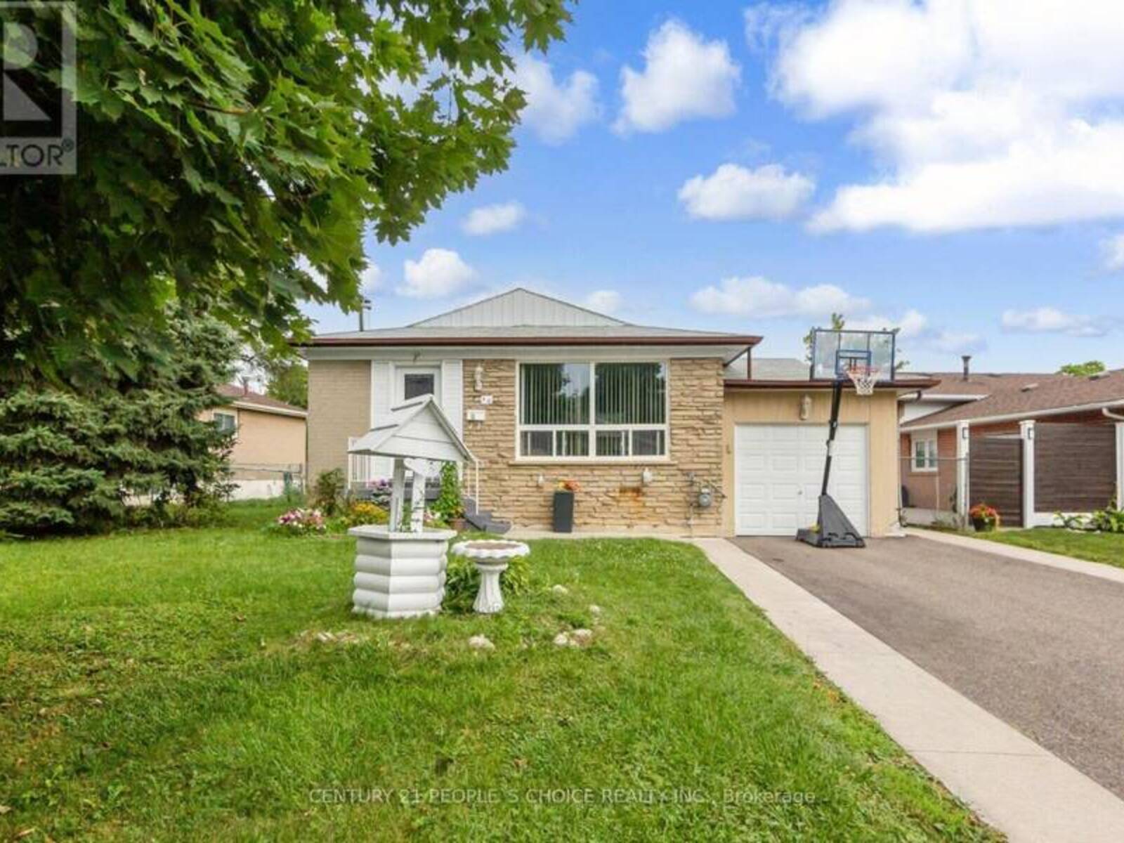 18 NORTHWOOD DRIVE, Brampton, Ontario L6X 2L2