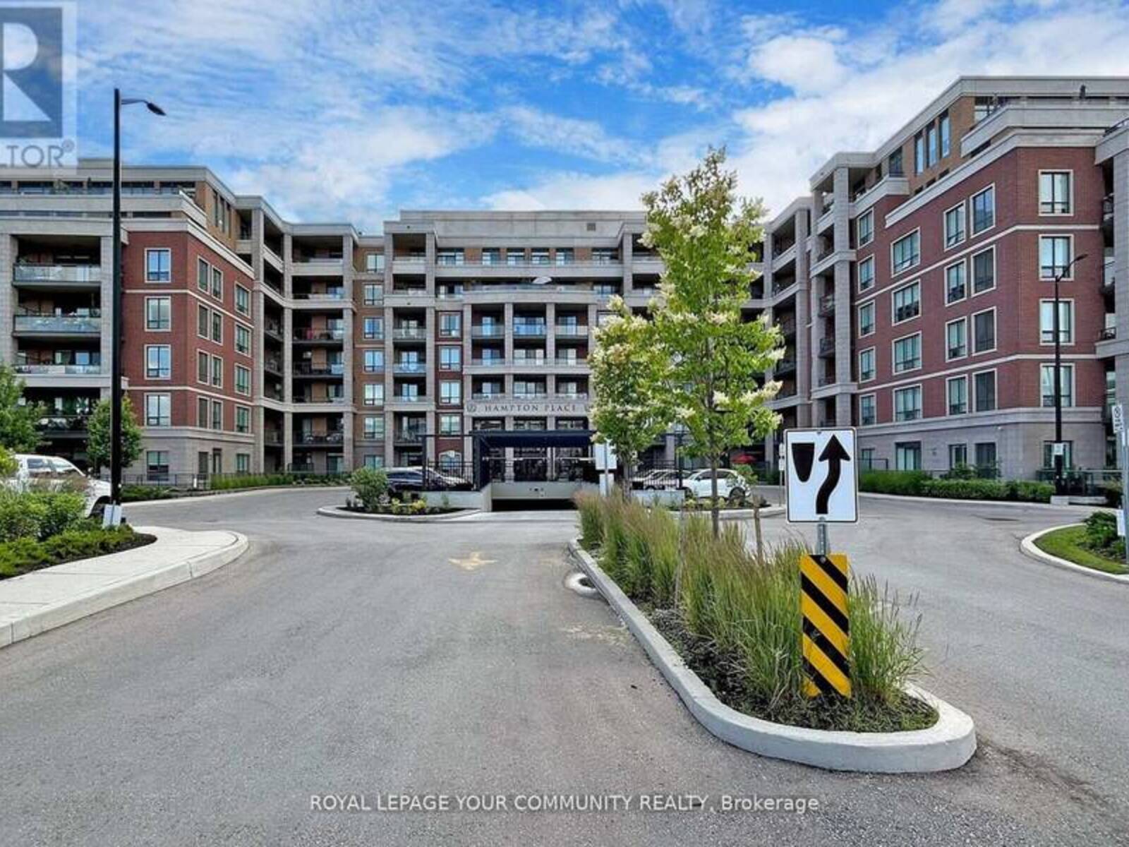 207 - 25 BAKER HILL BOULEVARD, Whitchurch-Stouffville, Ontario L4A 4R5