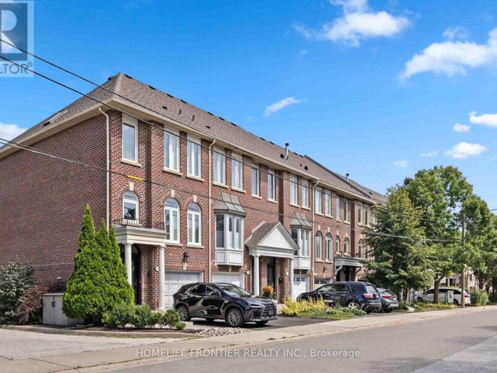 6 - 36 MENDOTA ROAD, Toronto, Ontario M8Y 1E8