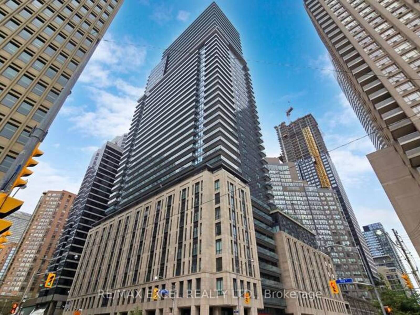 319 - 955 BAY STREET, Toronto, Ontario M5S 2A2