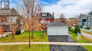 33 ARTISAN TRAIL | Markham Ontario | Slide Image One