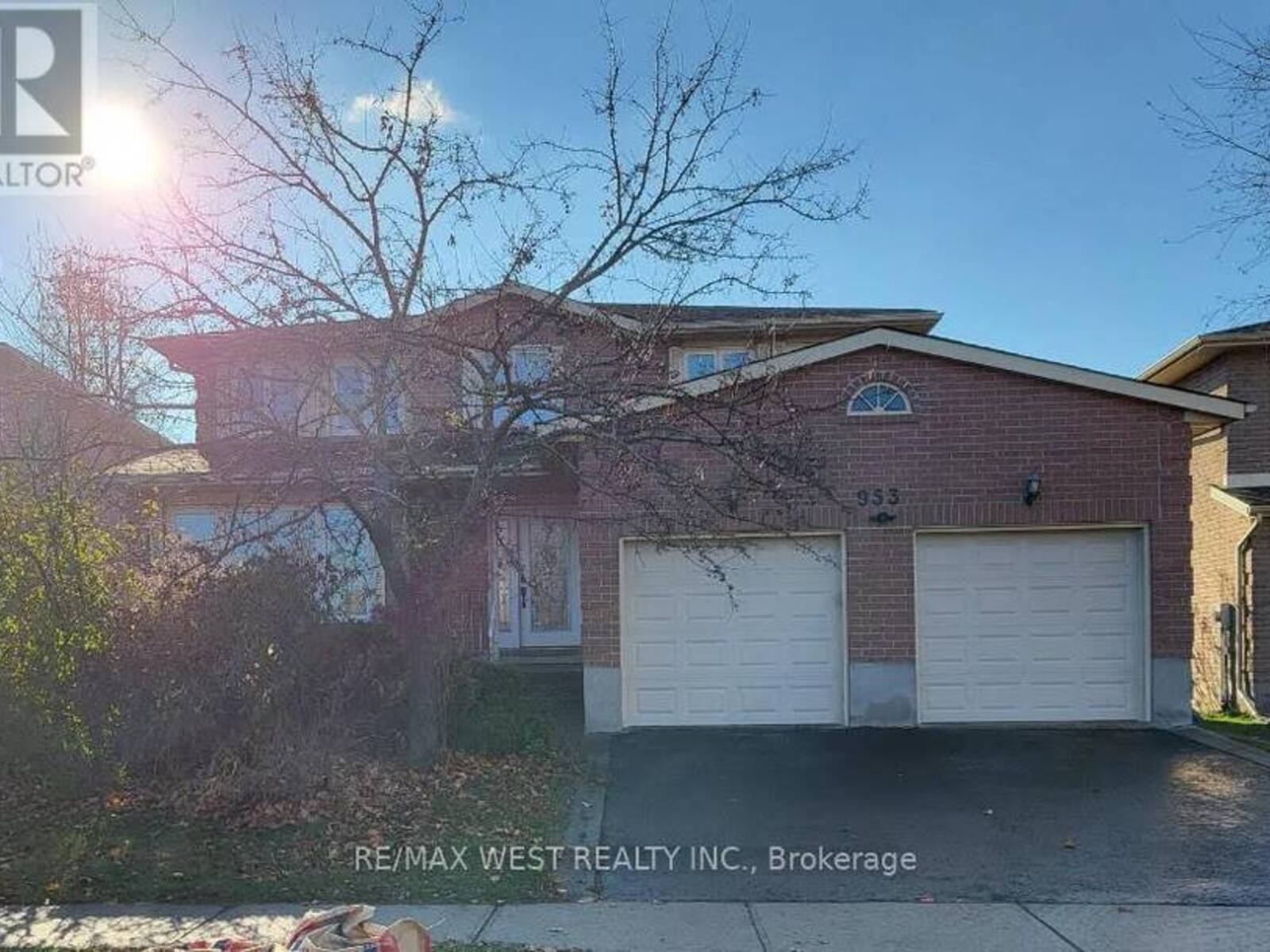 953 LANCASTER DRIVE, Kingston, Ontario K7P 2A4