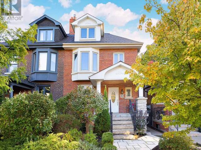 33 BEATRICE STREET Toronto Ontario, M6J 2T2