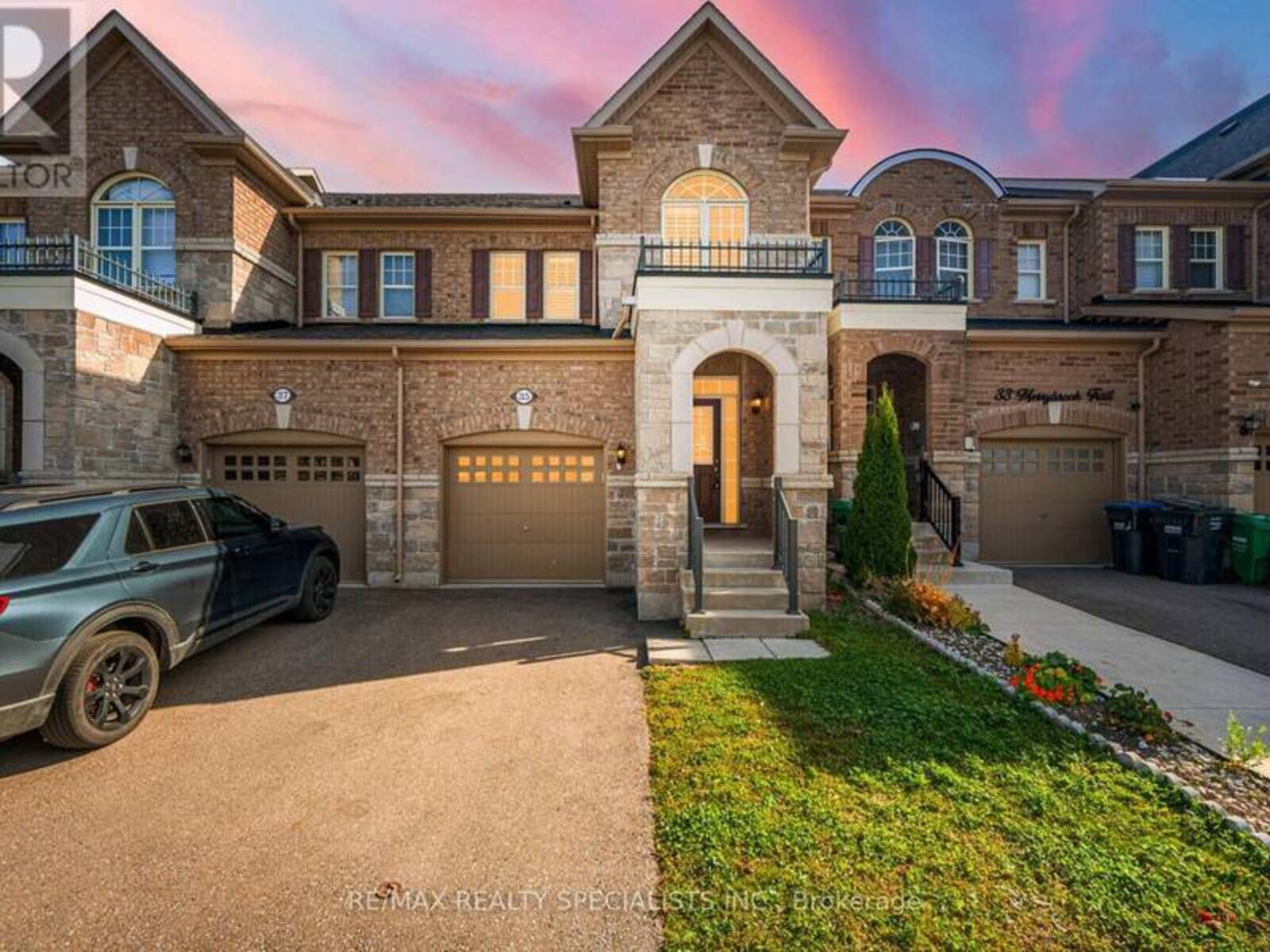 35 MERRYBROOK TRAIL, Brampton, Ontario L7A 4W1