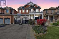 240 BOREALIS AVENUE | Aurora Ontario | Slide Image One