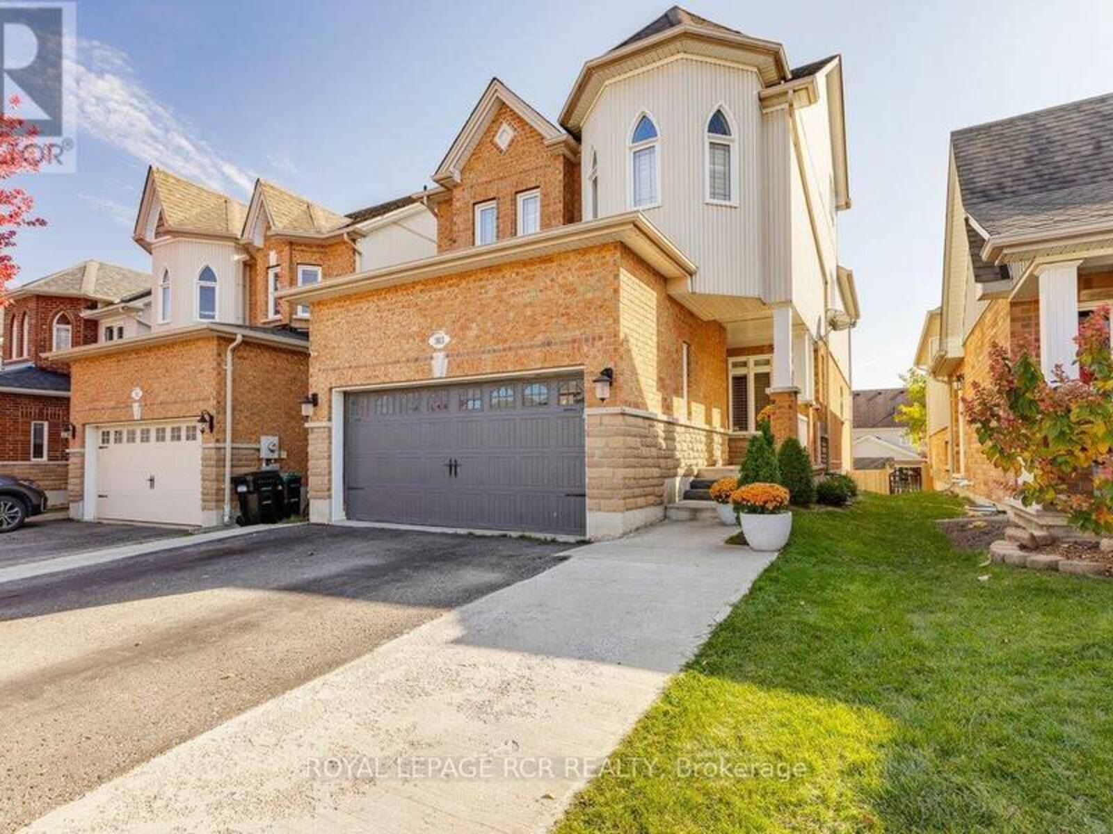 1813 LAMSTONE STREET, Innisfil, Ontario L9S 4Z9