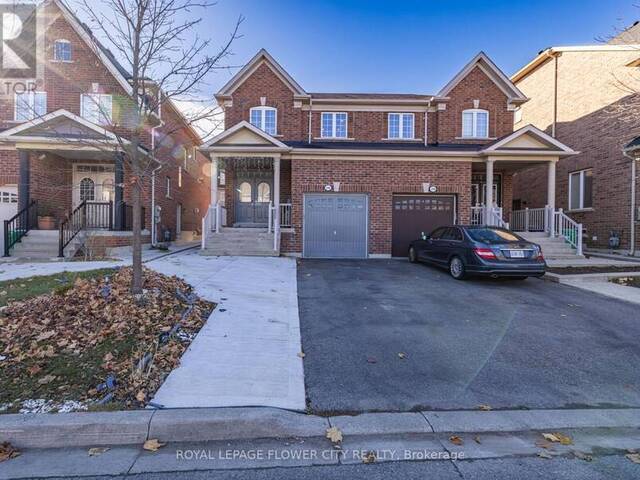 18 LOFTSMOOR DRIVE Brampton Ontario, L6R 3R7