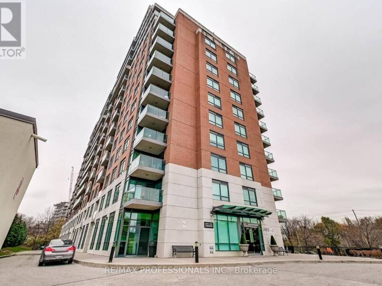 213 - 1403 ROYAL YORK ROAD, Toronto, Ontario M9P 0A1