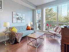 112 - 55 REGENT PARK BOULEVARD Toronto Ontario, M5A 0C2