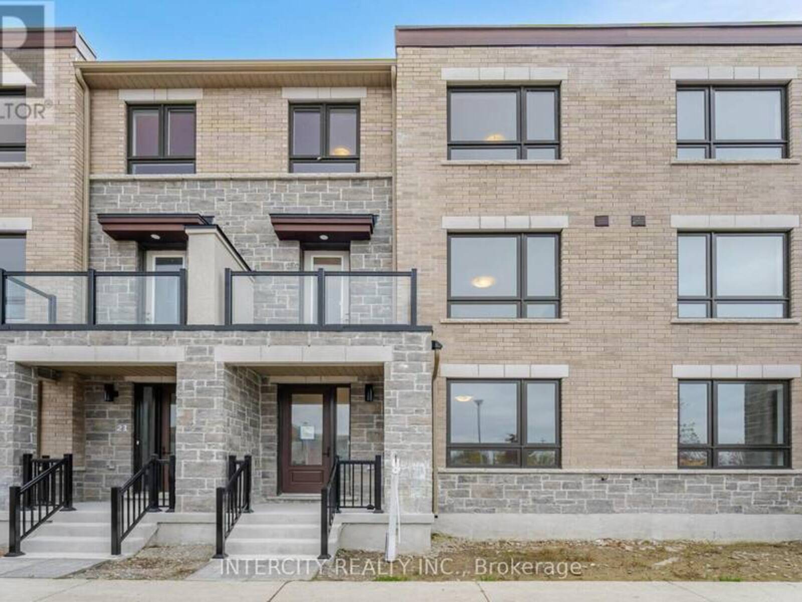 19 MUMBAI DRIVE, Markham, Ontario L3S 3K5