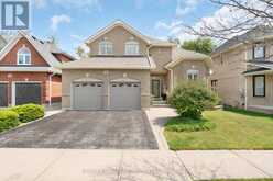 27 PEBBLEBROOK CRESCENT | Whitby Ontario | Slide Image One