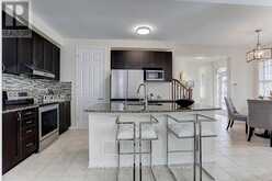 25 THOMAS PHILLIPS DRIVE | Aurora Ontario | Slide Image Nine