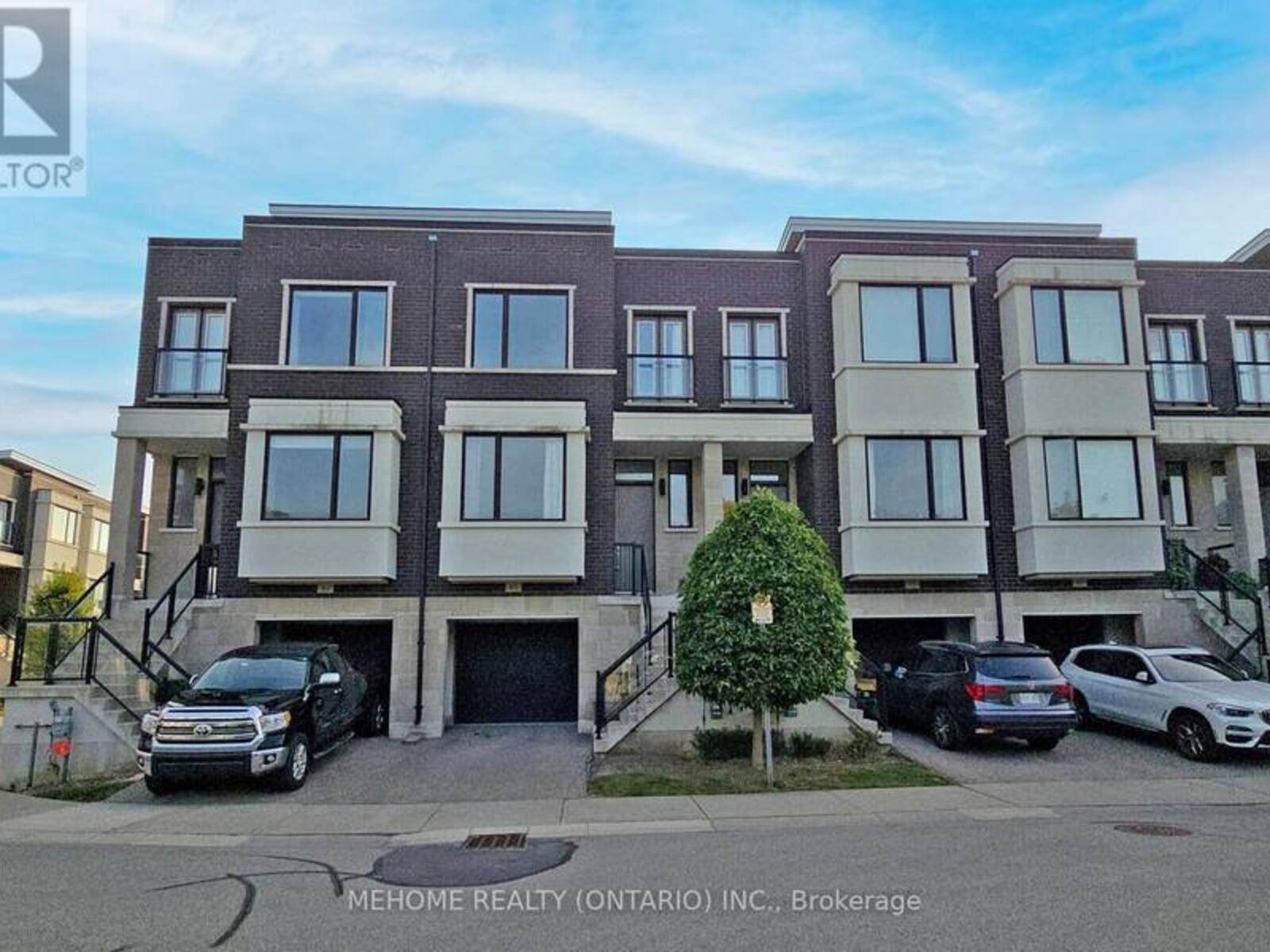 83 GENUINE LANE, Richmond Hill, Ontario L4B 3M8